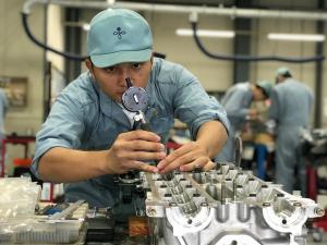 エンジン測定風景