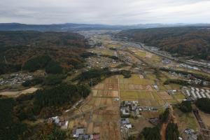 名滝遺跡の令和元年度発掘区遠景の写真です