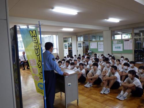 東部中で「MSJリーダーズの証」交付式