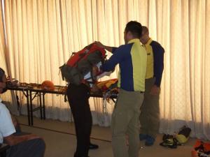 山岳装備品の装着体験