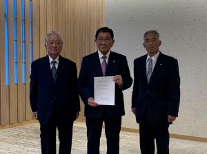 令和7年度県の農政施策及び予算編成に関する意見書を受領