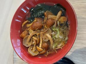 ジャンボなめこそば