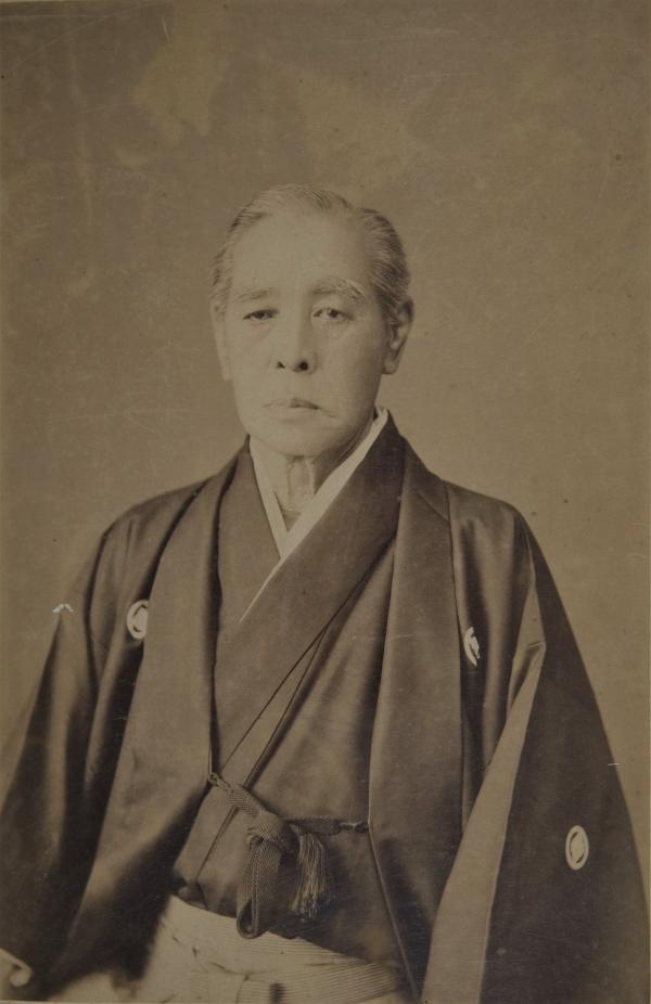 原善三郎肖像写真