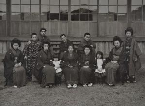 青木琴、原三溪一家集合写真