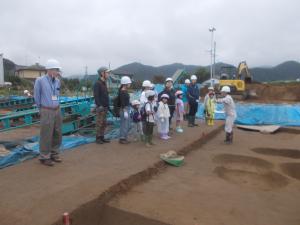 遺跡見学２