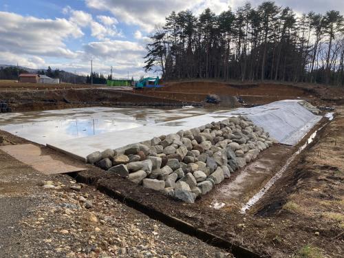 県営ため池等整備事業　上野池地区　沈砂池（高鷲町）