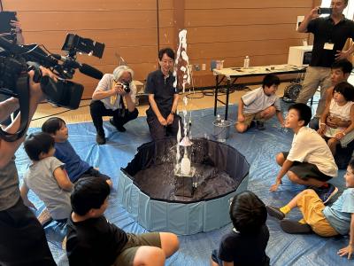 炭酸水噴火実験