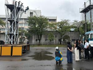機動隊視察の様子