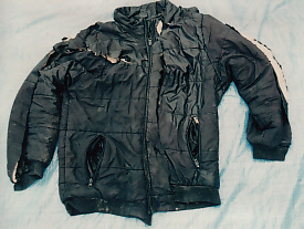 ダウンジャケット