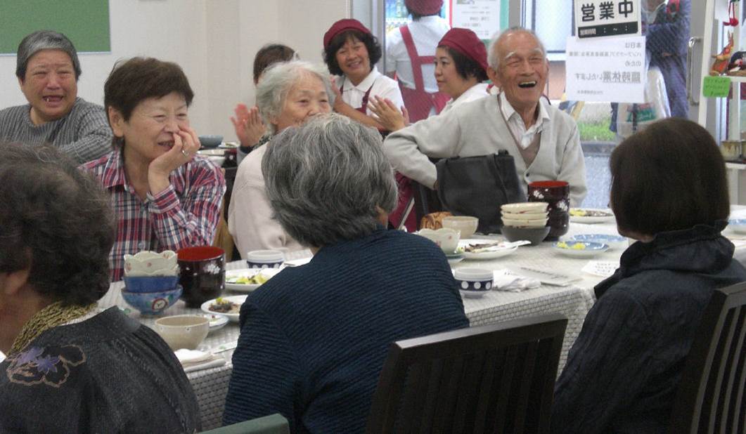 高齢者給食会(バンブークラブ)の画像