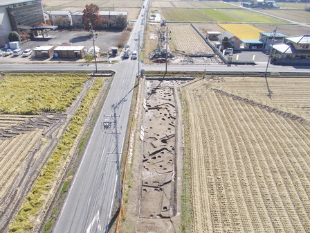 六里遺跡の堅穴建物