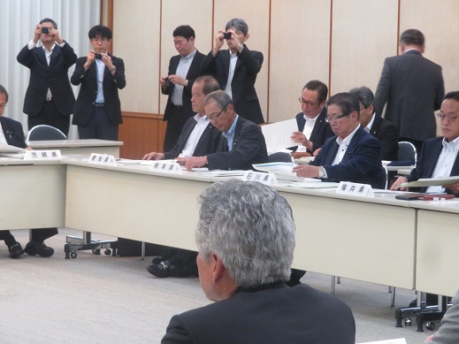 全国都道府県議会議長会国土交通委員会・産業経済委員会の写真