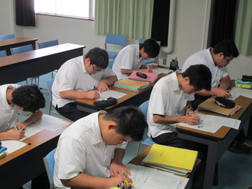 R元県立東濃高等学校の画像2