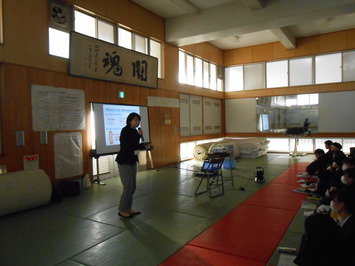 R元県立岐山高等学校の画像2