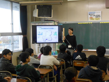 R元各務原市立尾崎小学校の画像1