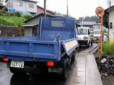 車のすれ違い状況