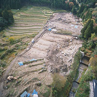 遺跡遠景