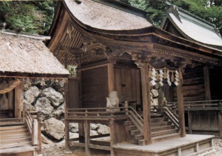 八幡神社社殿