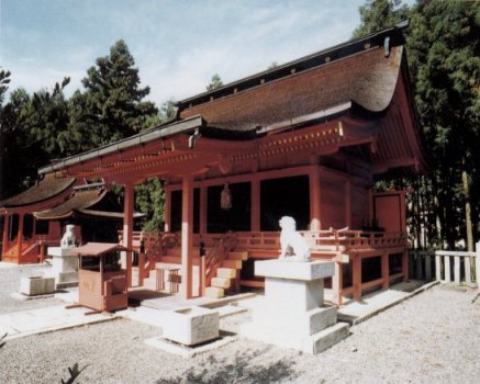 日吉神社本殿