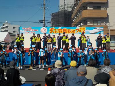 顔隠し済