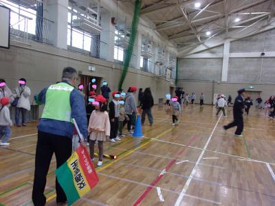 けいどろ体育館